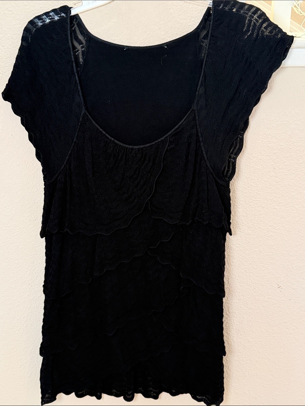 White House Black Market Women’s Sleeveless Ruffle crochet top